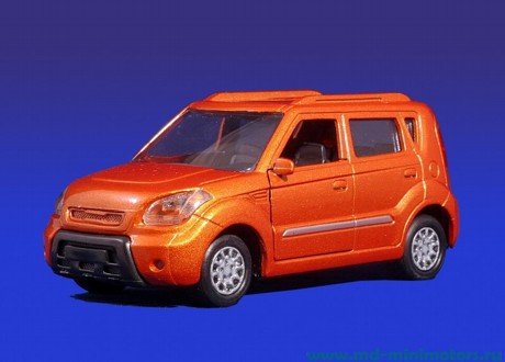 KIA Soul (orange)