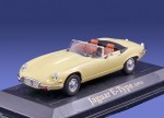 Jaguar E-Type 1971 (beige)