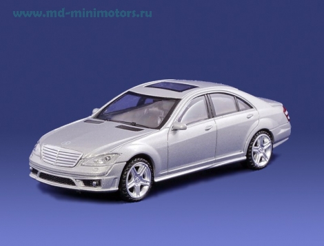 Mercedes-Benz S 63 AMG (silver)