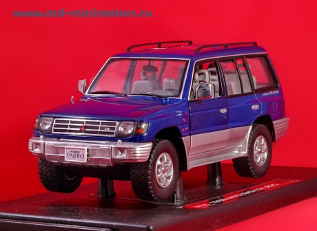 Mitsubishi Pajero Long 3.5 V6 1998 (blue)