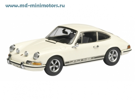 Porsche 911 S (white)