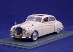 Jaguar MK IX (White)