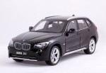 BMW X1 sDrive 28i (E84) (jet black)