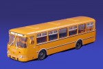 ЛИАЗ 677М (оранжевый)